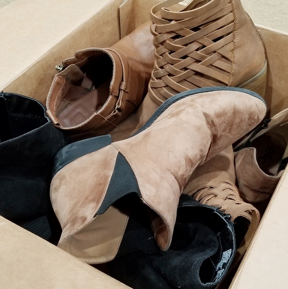 Mystery BOOTS box Unboxed take a peek🙂 - Picture 3 of 3